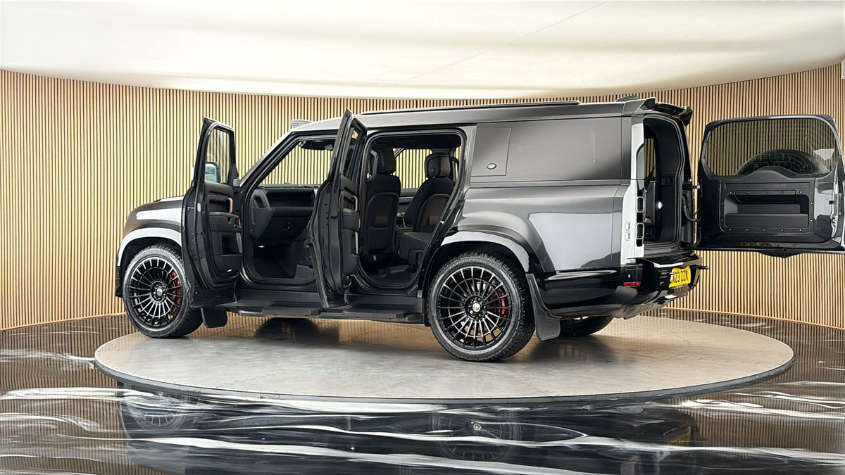 More views of Land Rover Defender 130