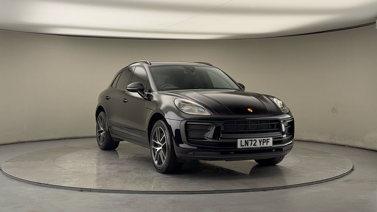 More views of Porsche Macan