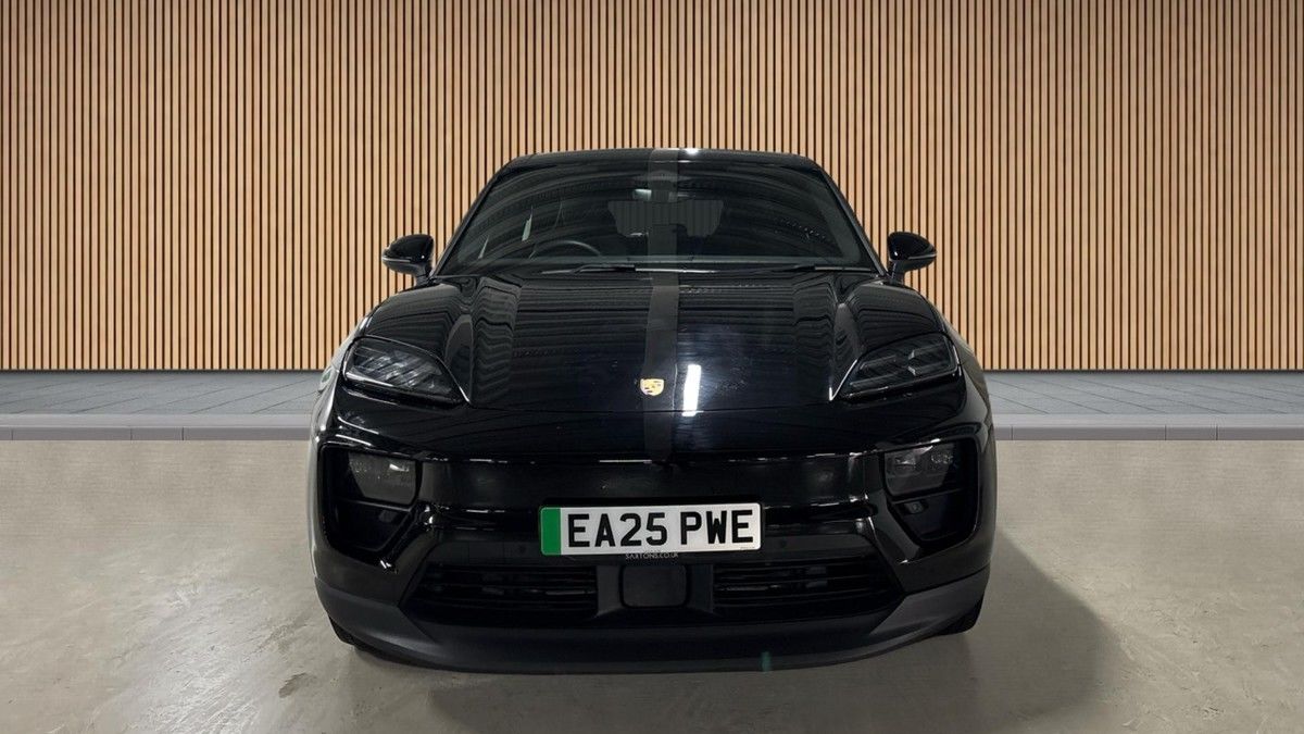 Porsche Macan Image 3