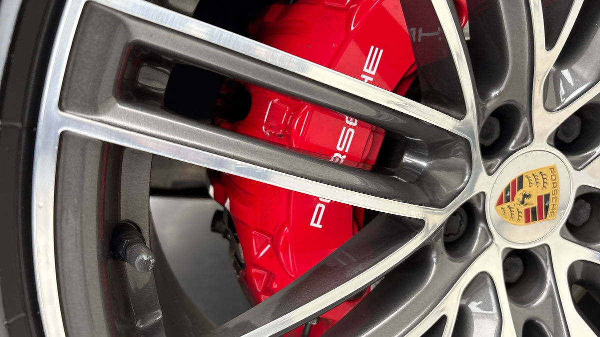 Porsche Macan Image 26