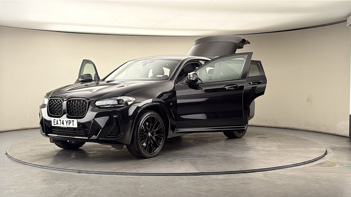 More views of BMW X4
