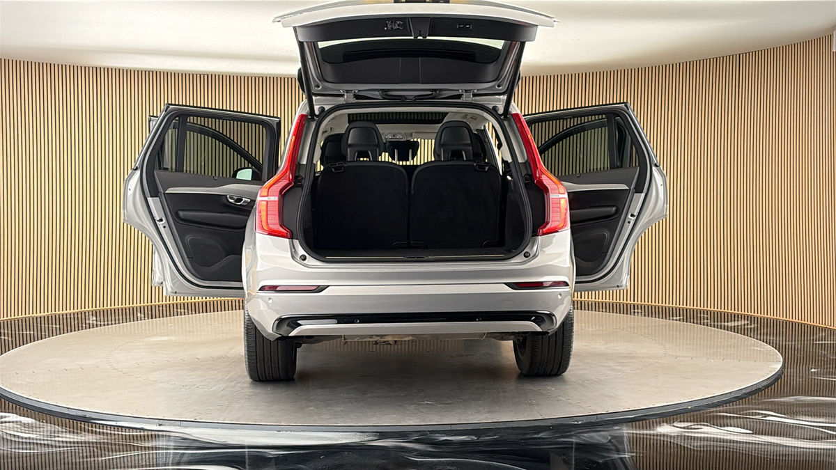 More views of Volvo XC90