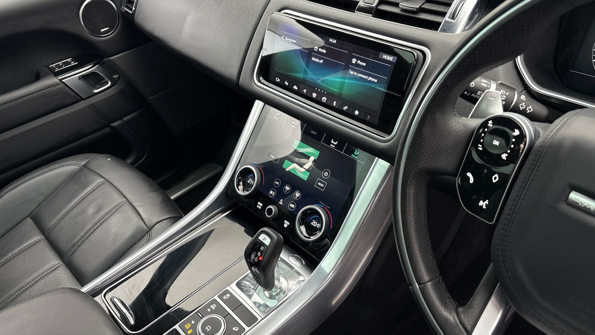 Land Rover Range Rover Sport Image 18