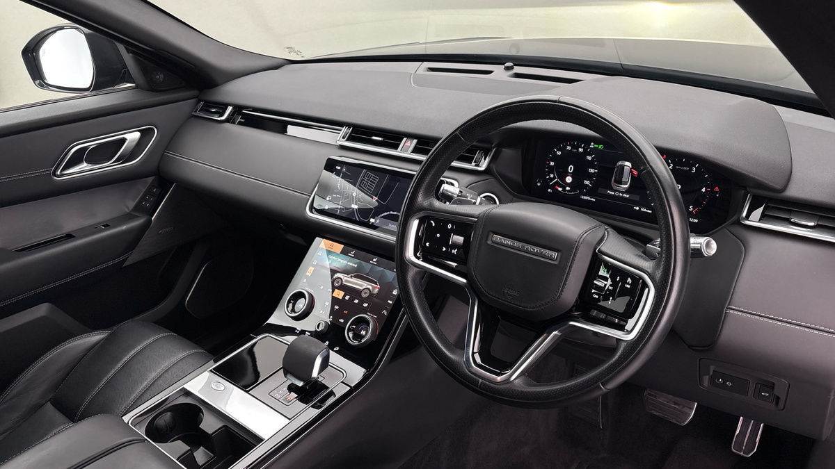 Land Rover Range Rover Velar Image 9