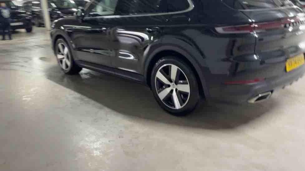 More views of Porsche Cayenne