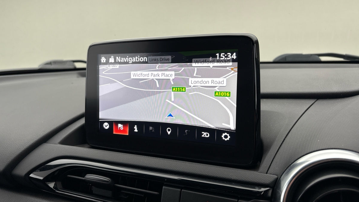 Mazda MX-5 RF Image 17