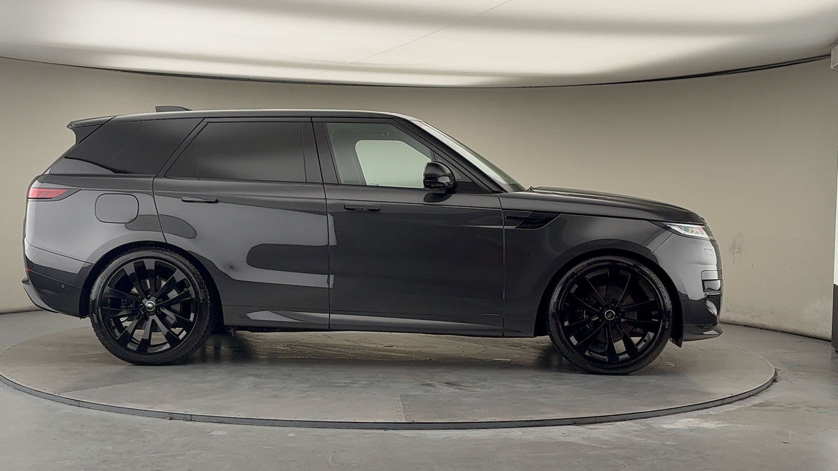Land Rover Range Rover Sport Image 16