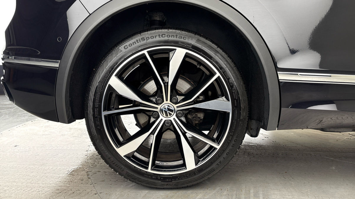 Volkswagen Tiguan Image 10