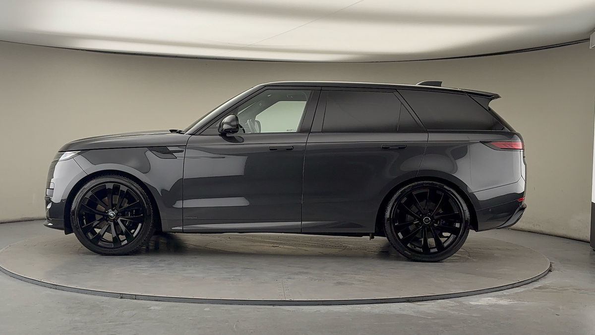 Land Rover Range Rover Sport Image 15