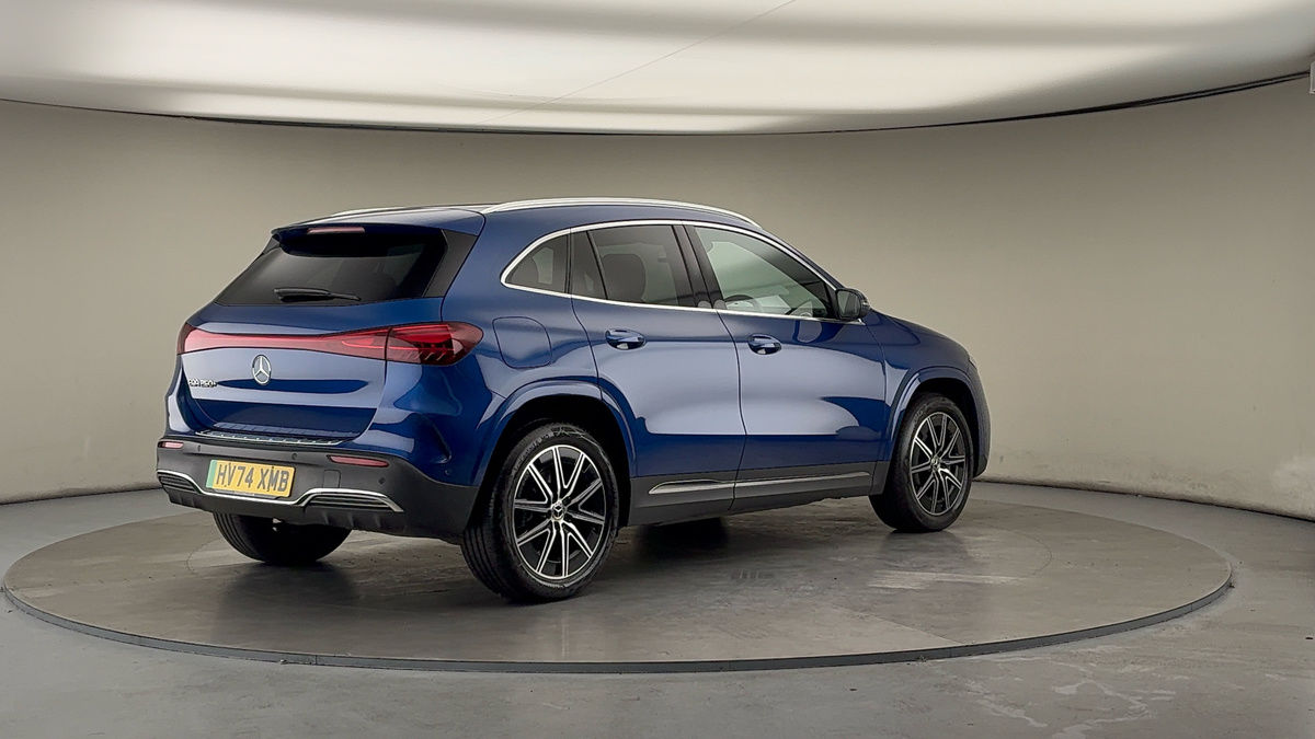 Mercedes-Benz EQA Image 22