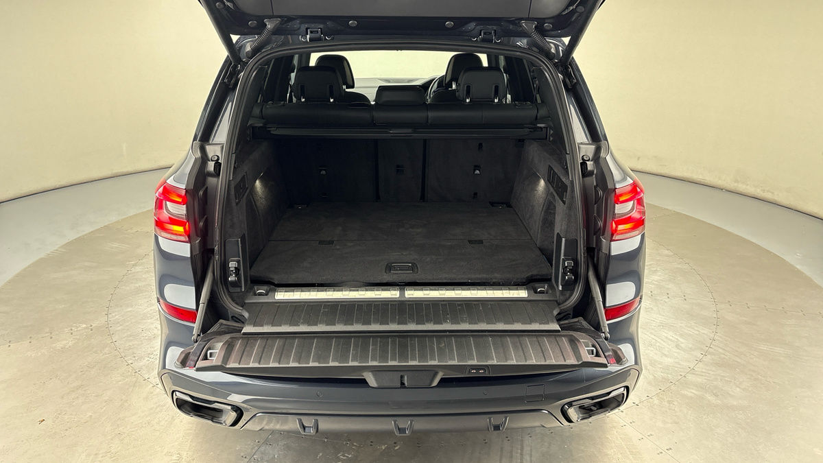BMW X5 Image 11