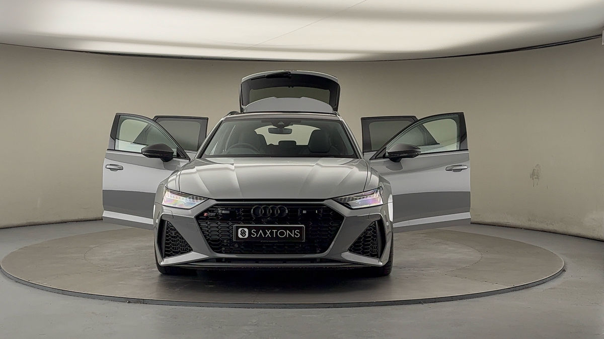 More views of Audi RS6 Avant