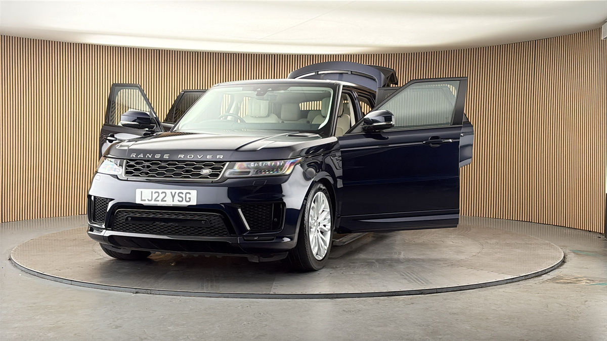 More views of Land Rover Range Rover Sport