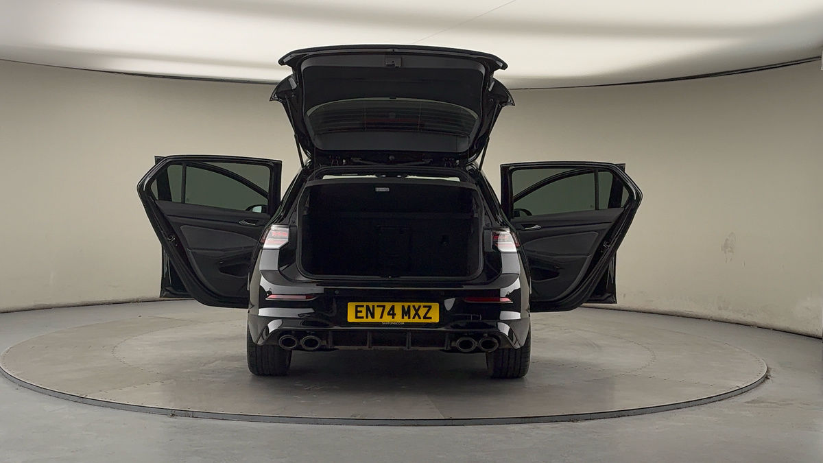 More views of Volkswagen Golf