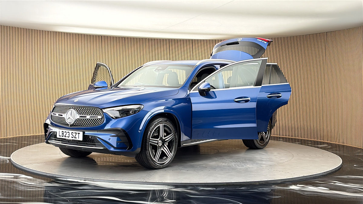 More views of Mercedes-Benz GLC