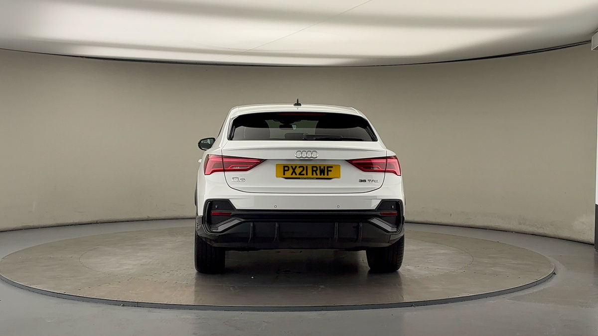 More views of Audi Q3