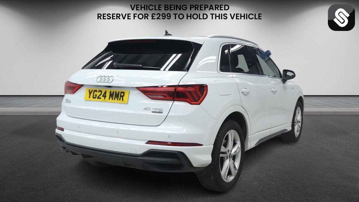 Audi Q3 Image 4