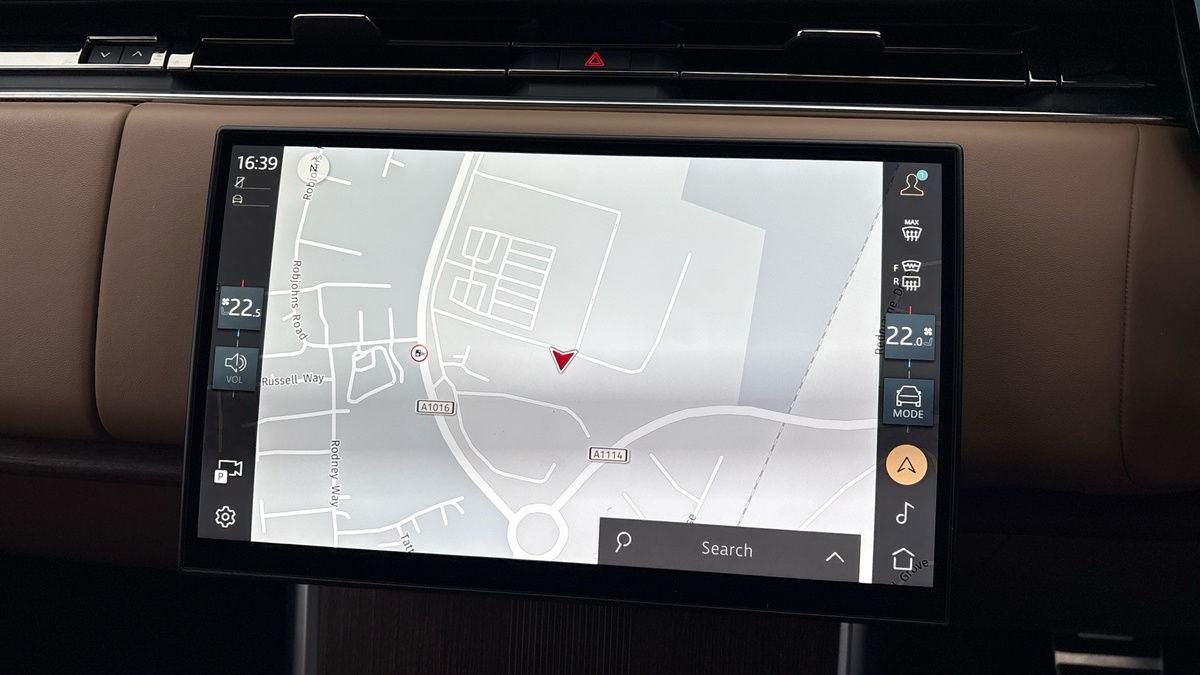 Land Rover Range Rover Image 17