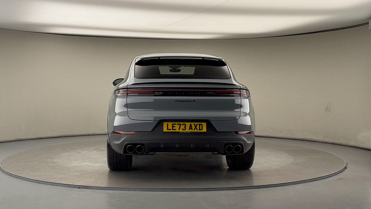 More views of Porsche Cayenne