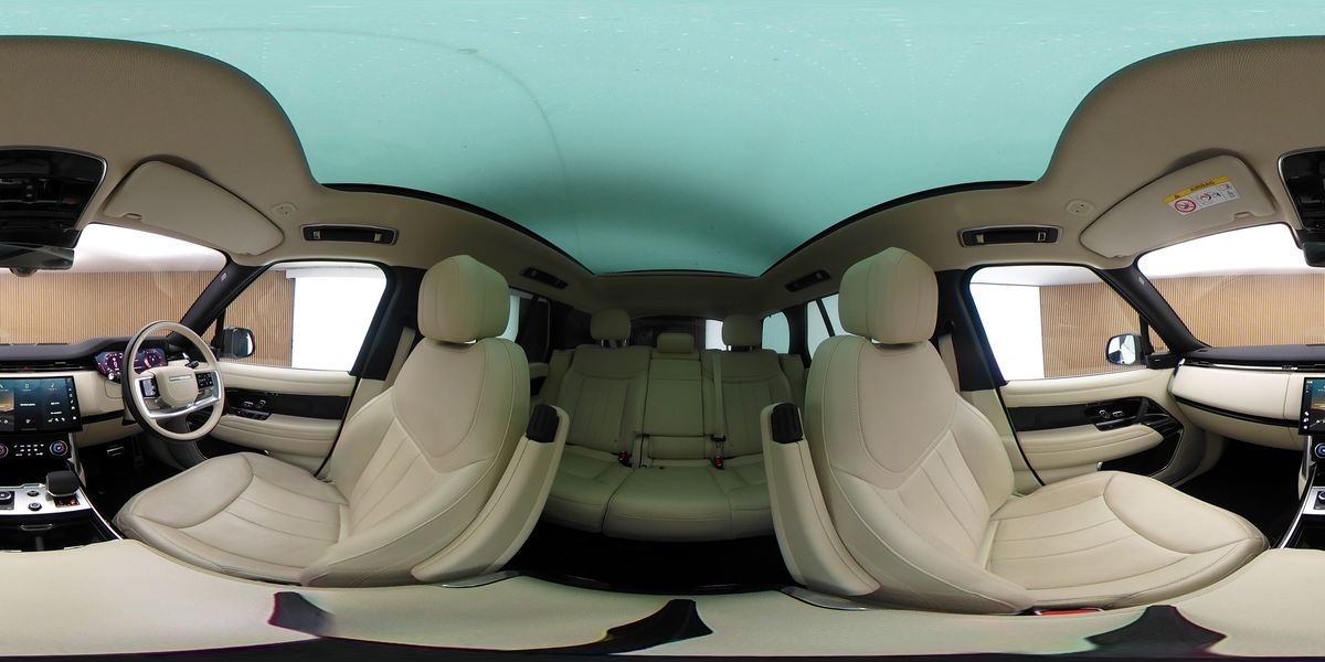 More views of Land Rover Range Rover