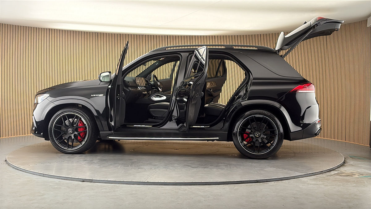 More views of Mercedes-Benz GLE
