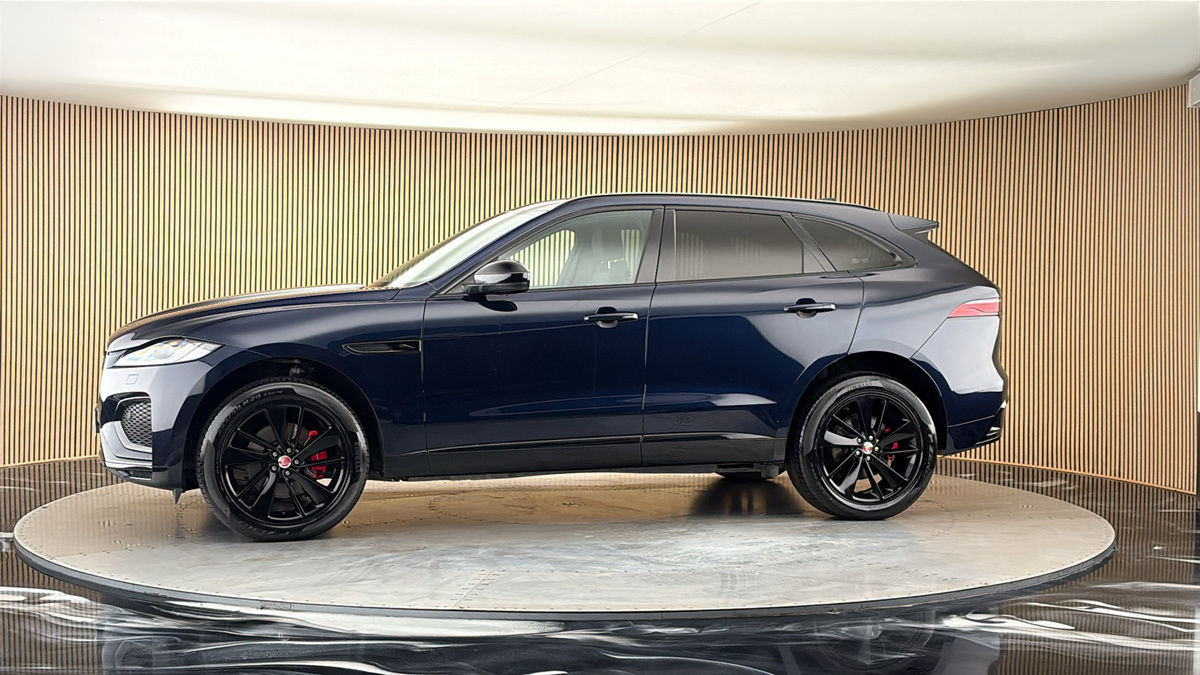More views of Jaguar F-PACE