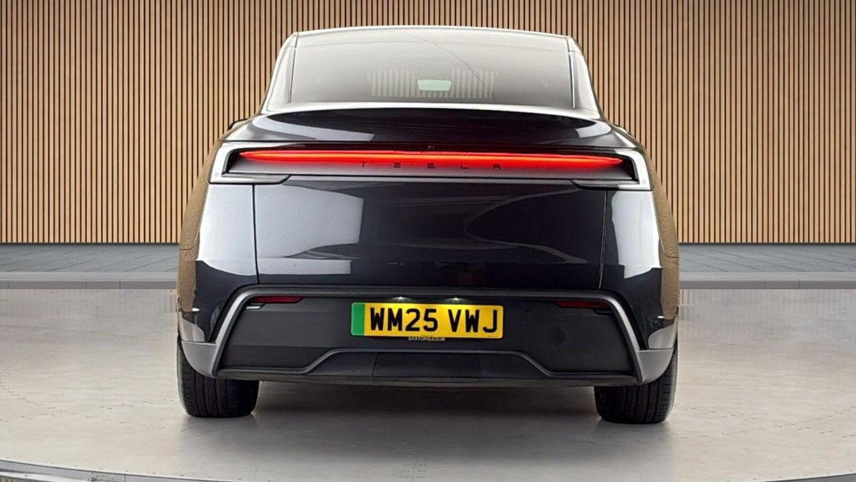 Tesla Model Y Image 4