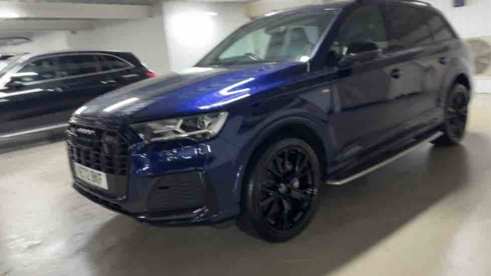 More views of Audi Q7