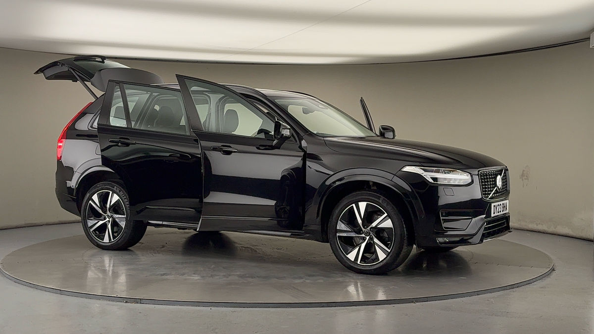 More views of Volvo XC90