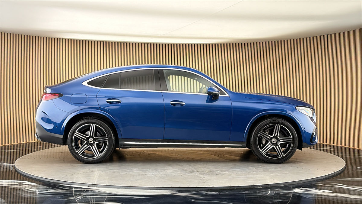 Mercedes-Benz GLC Image 16