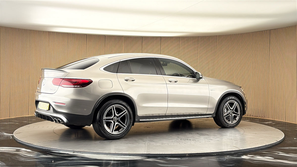 More views of Mercedes-Benz GLC