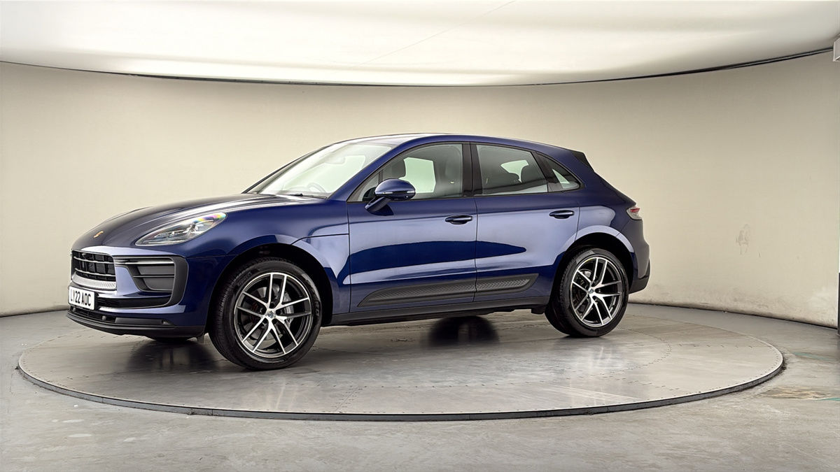 More views of Porsche Macan