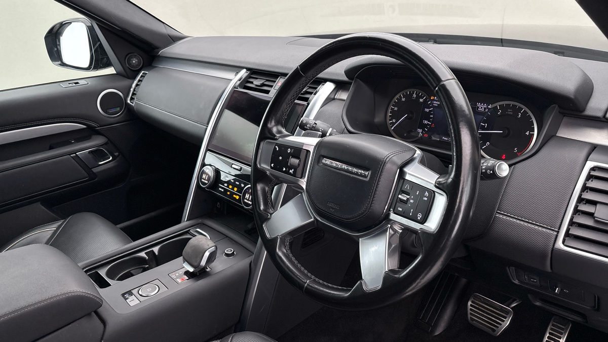 Land Rover Discovery Image 5