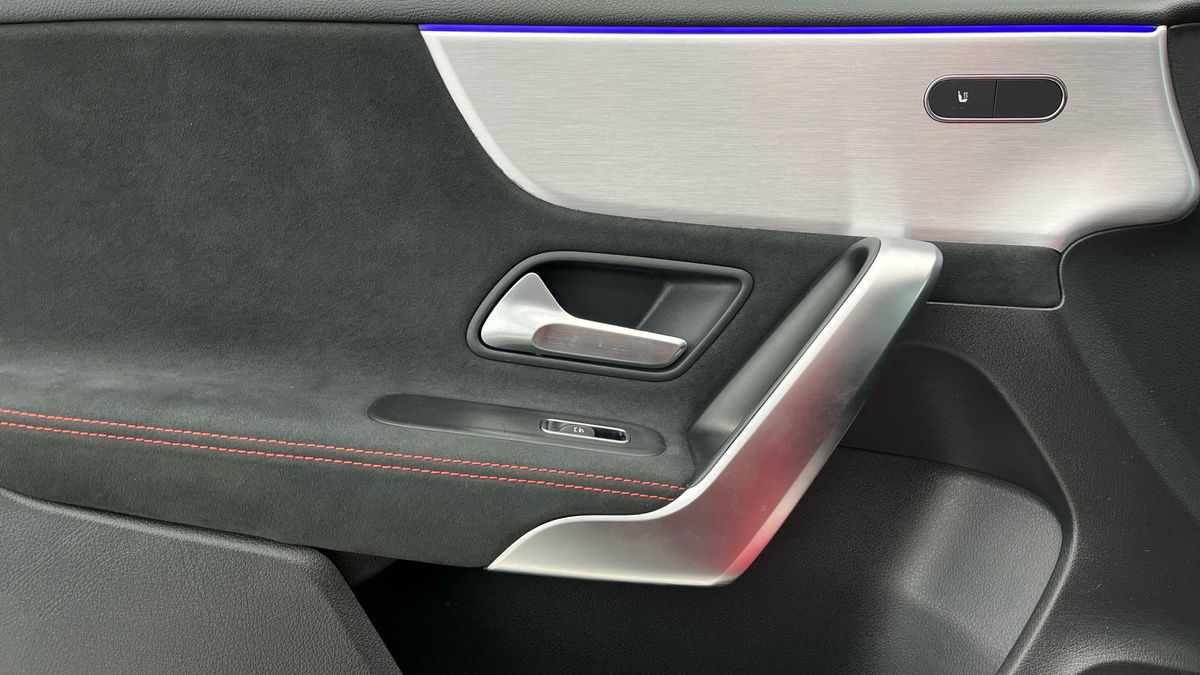 Mercedes-Benz A Class Image 19