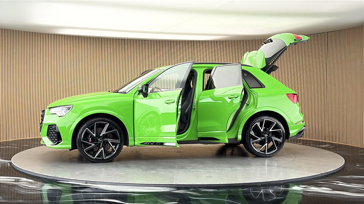 More views of Audi RS Q3
