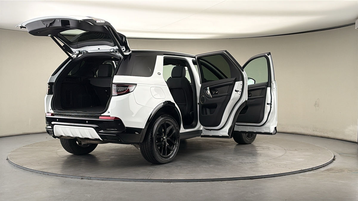 More views of Land Rover Discovery Sport