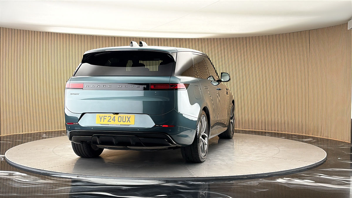 More views of Land Rover Range Rover Sport