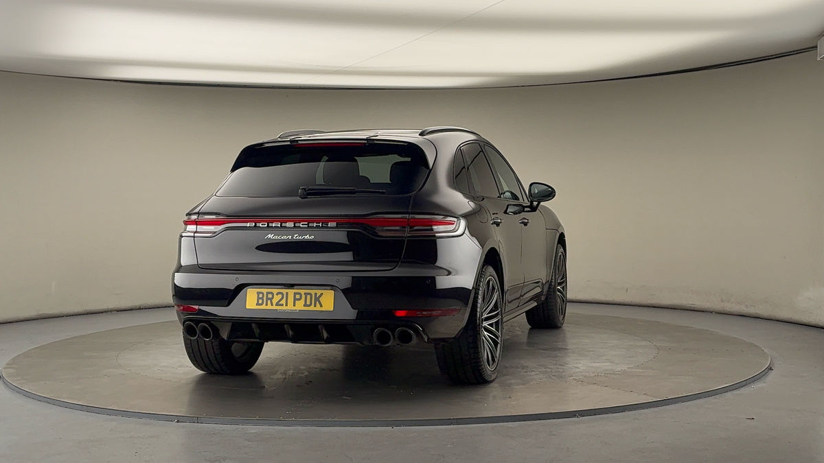 More views of Porsche Macan
