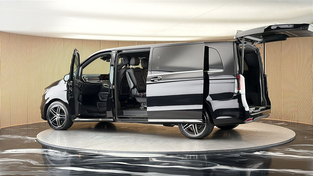 More views of Mercedes-Benz V Class
