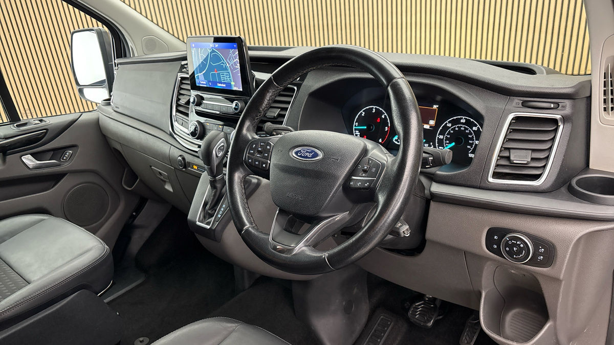 Ford Transit Custom Image 5