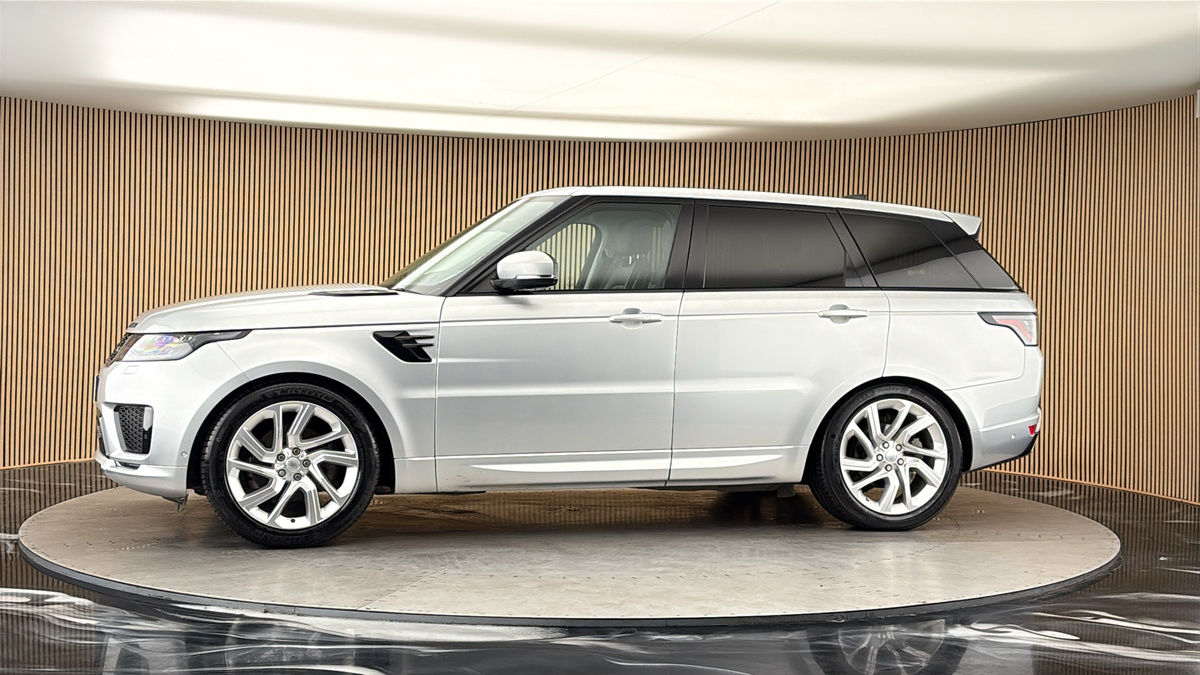 More views of Land Rover Range Rover Sport