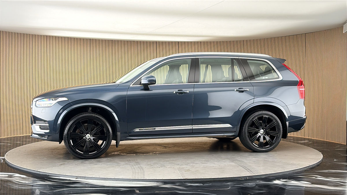 More views of Volvo XC90
