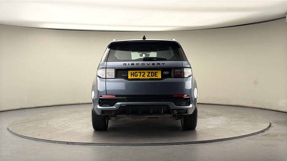 Land Rover Discovery Sport Image 4
