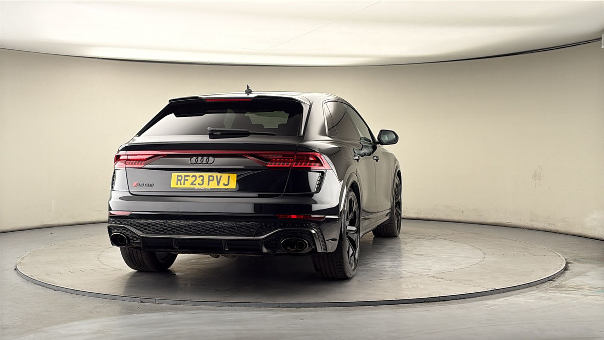 More views of Audi RSQ8