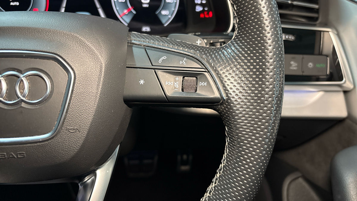 Audi Q7 Image 14