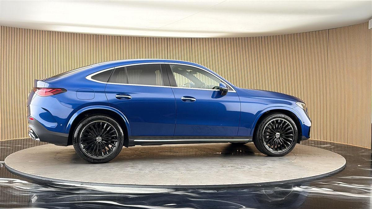 More views of Mercedes-Benz GLC