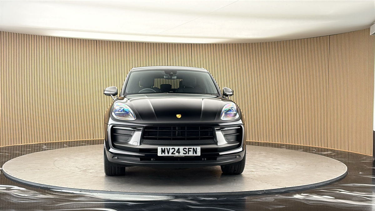 More views of Porsche Macan