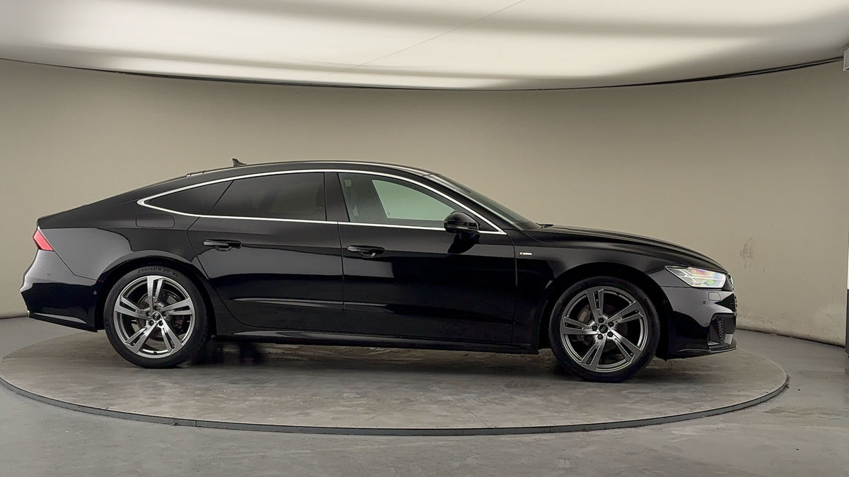 More views of Audi A7