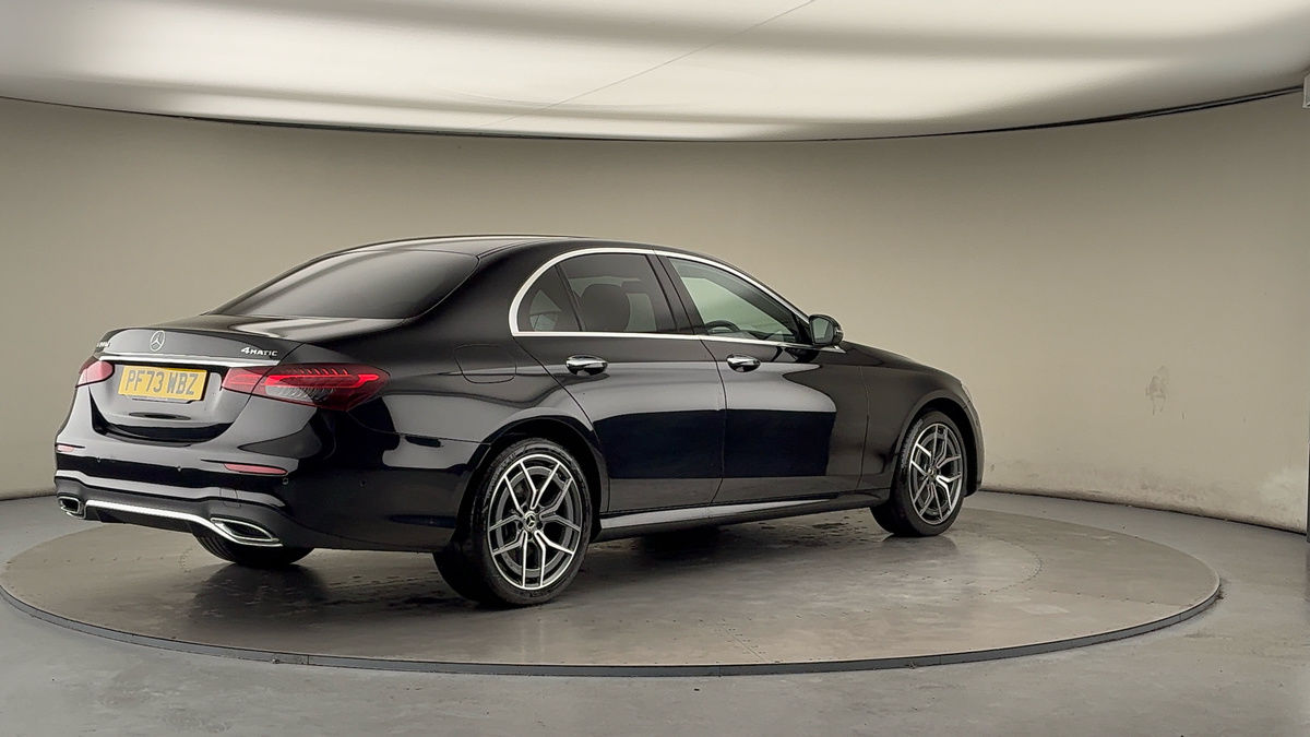 Mercedes-Benz E Class Image 21