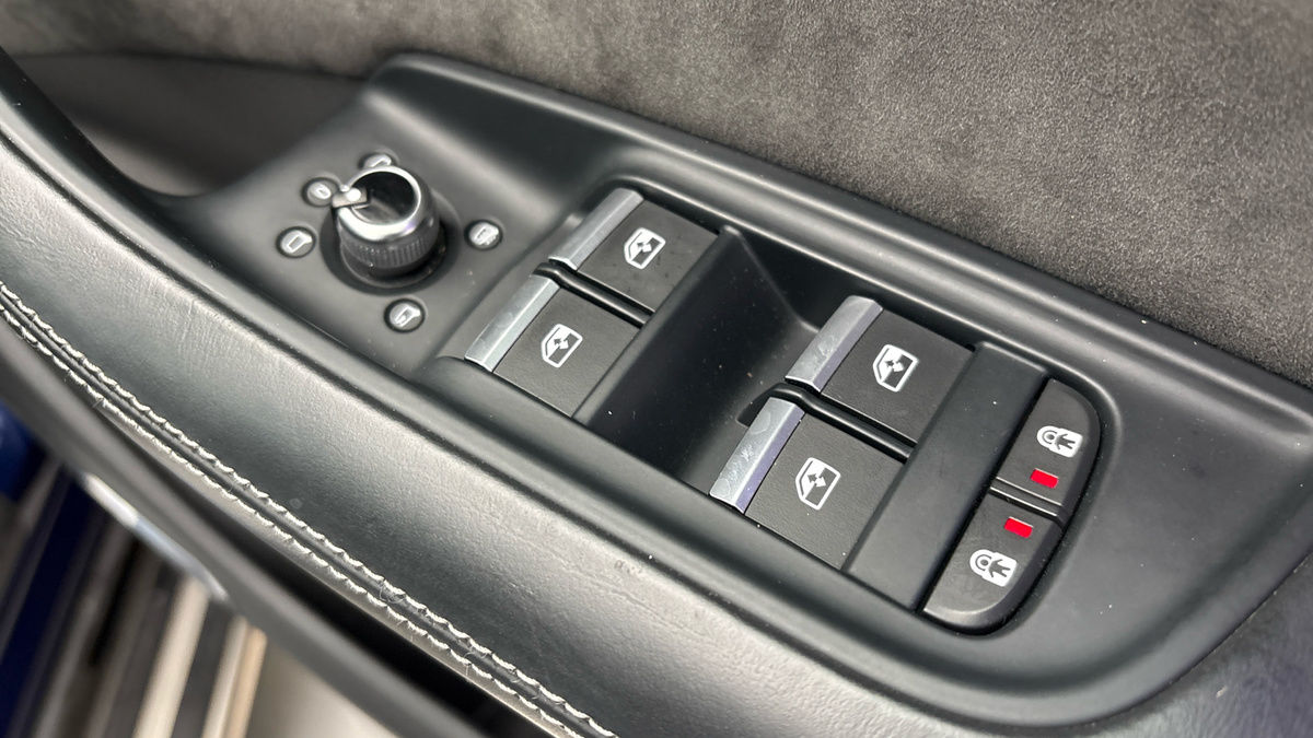Audi Q7 Image 25